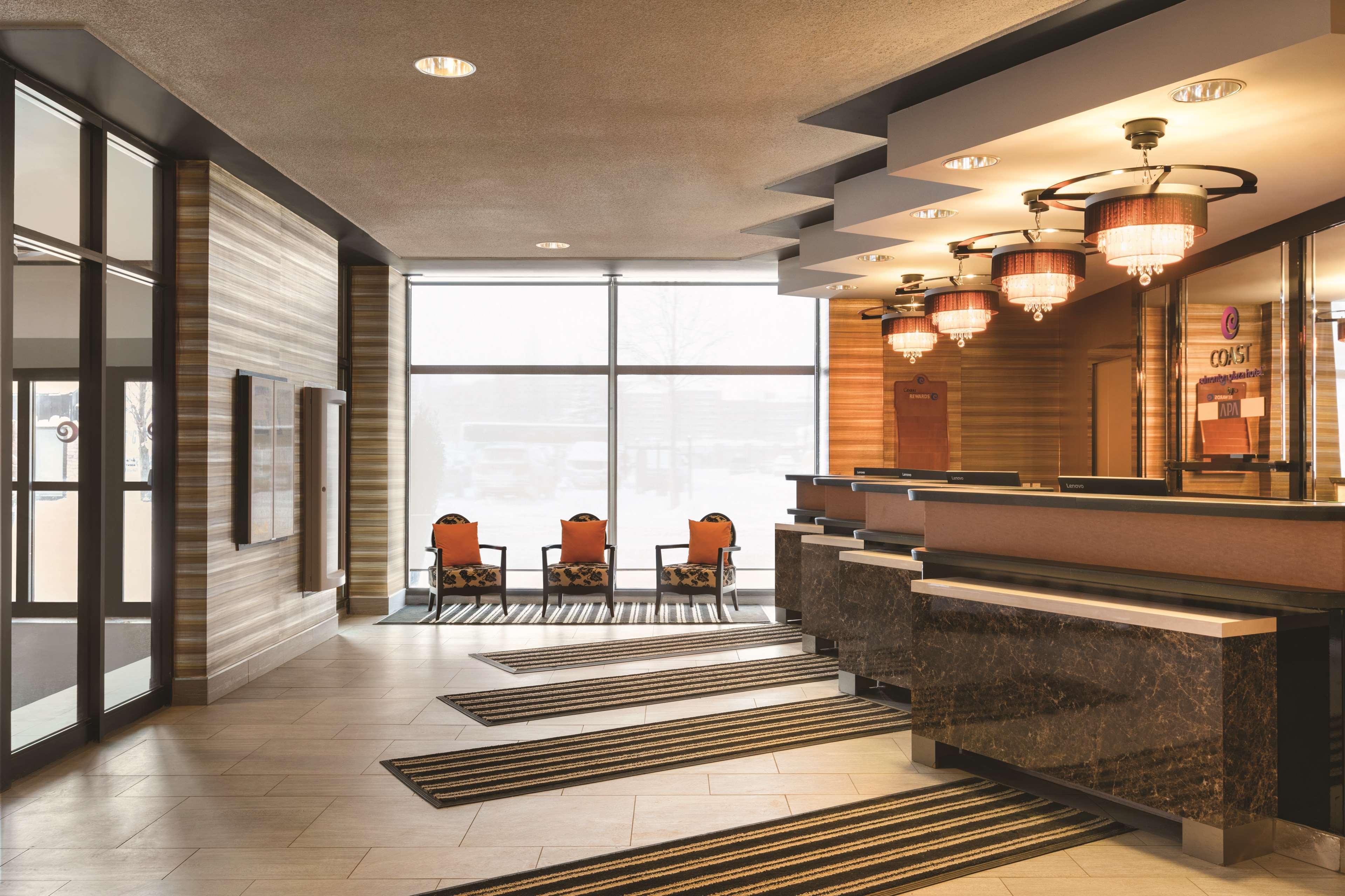 Coast Edmonton Plaza Hotel By Apa Dış mekan fotoğraf