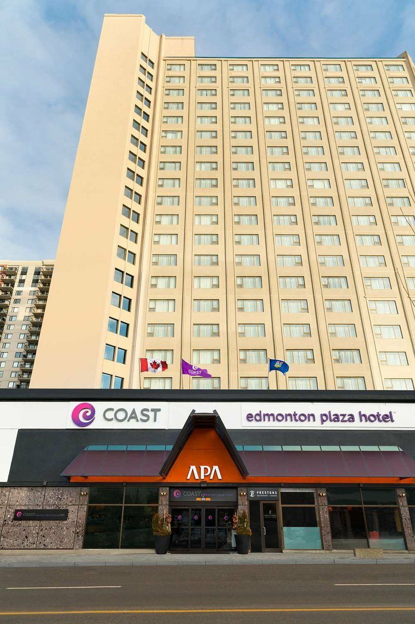 Coast Edmonton Plaza Hotel By Apa Dış mekan fotoğraf